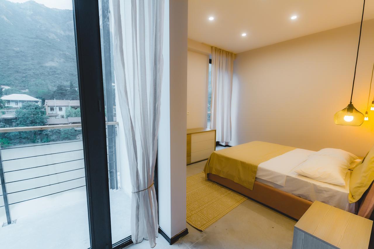 Hotel The Balcony Mtsʼkhetʼa Bagian luar foto