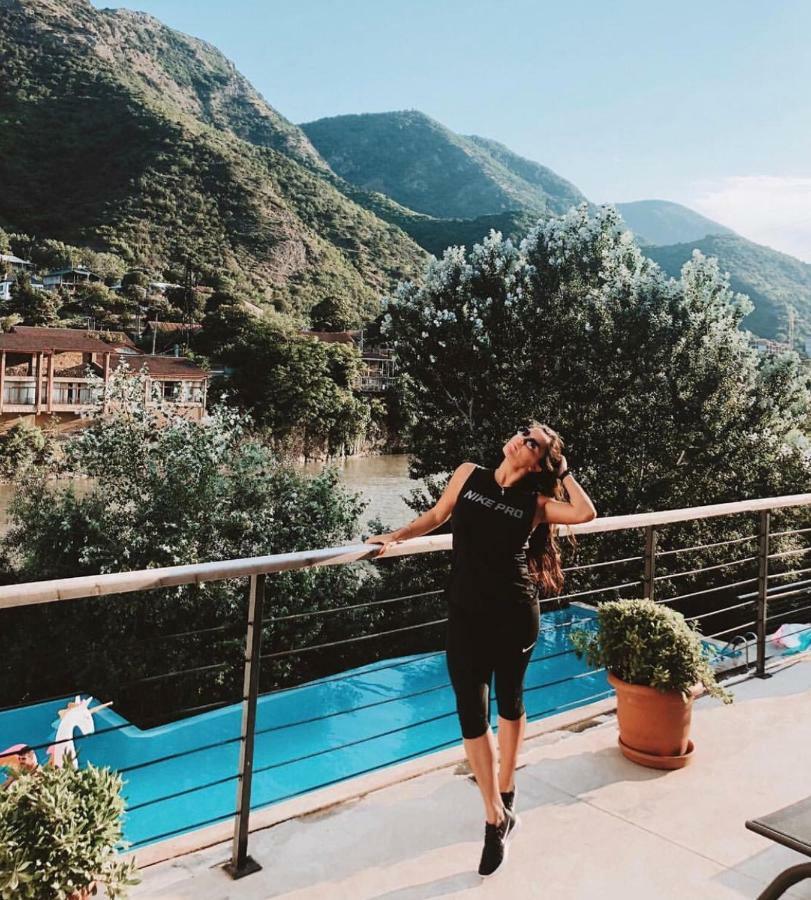 Hotel The Balcony Mtsʼkhetʼa Bagian luar foto